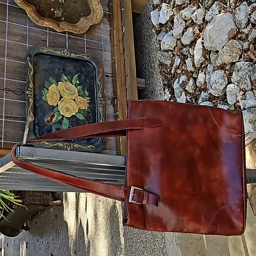 Vintage Gorgeous I MEDICIN FIRENZE Italy hand made brown leather shoulder bag